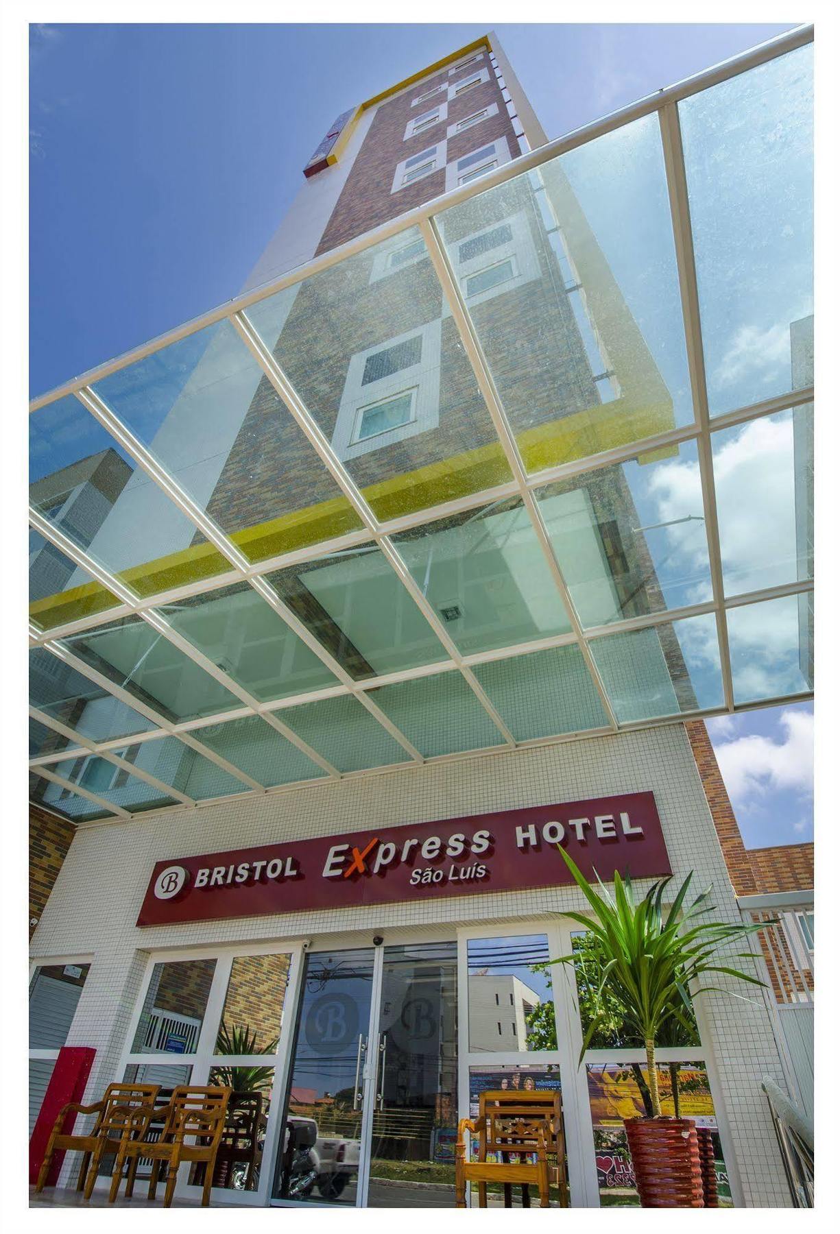 Profissionalle Hotel Sao Luis Kültér fotó